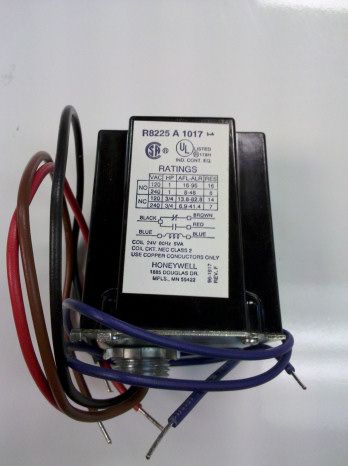 Honeywell R8225A 1017 Spud Mount Fan Relay Control NEW  