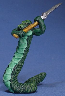 DEAL 1043 Lizardman carrying Spear 40mm tall Miniature Monster  