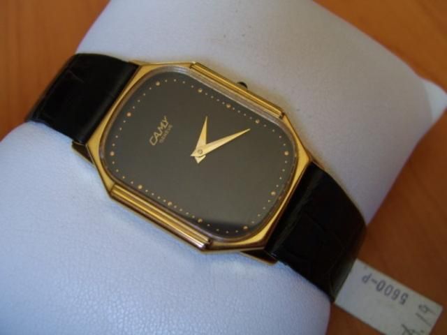 ELEGANT NOS 1970S CAMY GENEVE MANUAL GP MENS WATCH  