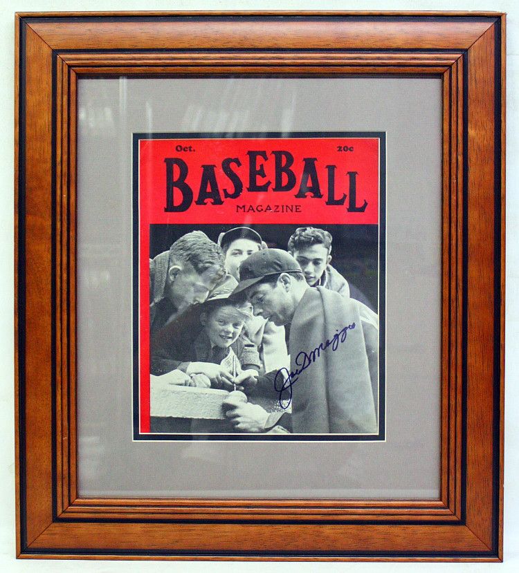 JOE DiMAGGIO SIGNED BASEBALL MAGAZINE PSA/DNA 10 FRAMED  