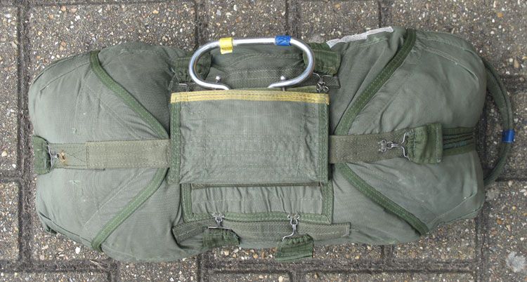 US T 10R SLCP MIRPS RESERVE PARACHUTE SYSTEM IN DATE  