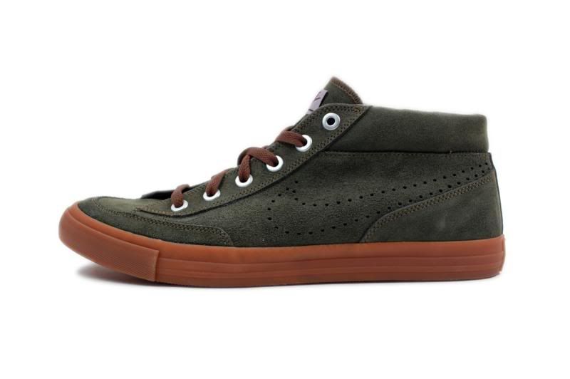 Nike Mens Chukka Go Suede Khaki Gum 487335 326  