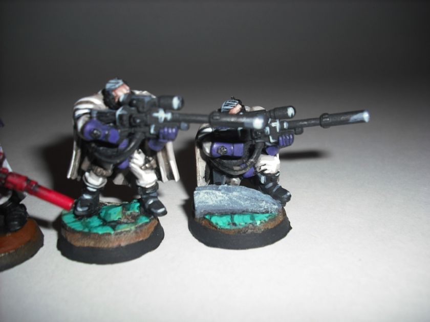 Warhammer 40k   Space Marines   Scouts with Camo Cloaks and Sniper 