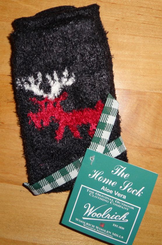   AMERICA NWT WOMENS WOOLRICH ALOE VERA SOCKS BLACK OR BLUE CUTE MOOSE