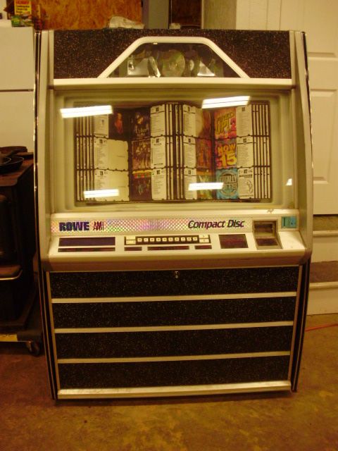 ROWE AMI CD 100 JUKEBOX JUKE BOX~~WORKS GREAT~~Includes MONEY BOX 