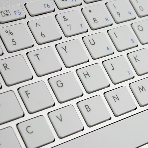 New Bluetooth Wireless Keyboard for Apple Mac   