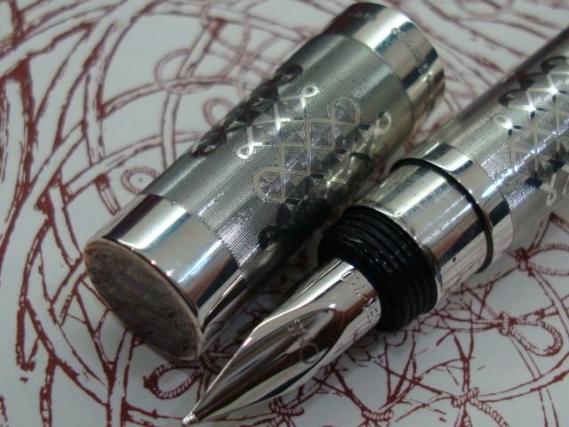 OMAS DA VINCI LIMITED EDITION SILVER FOUNTAIN PEN ＃0354/1000 Medium 