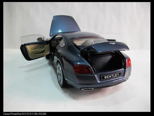 18 Minichamps BENTLEY CONTINENTAL GT 2011 Die Cast Model Rare  