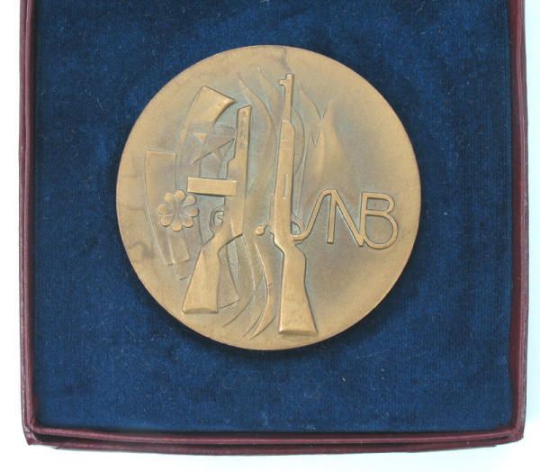 OLD CZECH COMMUNIST MEDAL SNB SEE x  