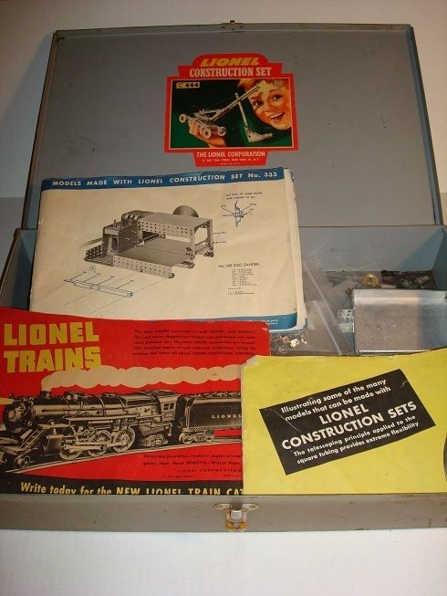 VINTAGE LIONEL CONSTRUCTION SET #444 ERECTOR SET  