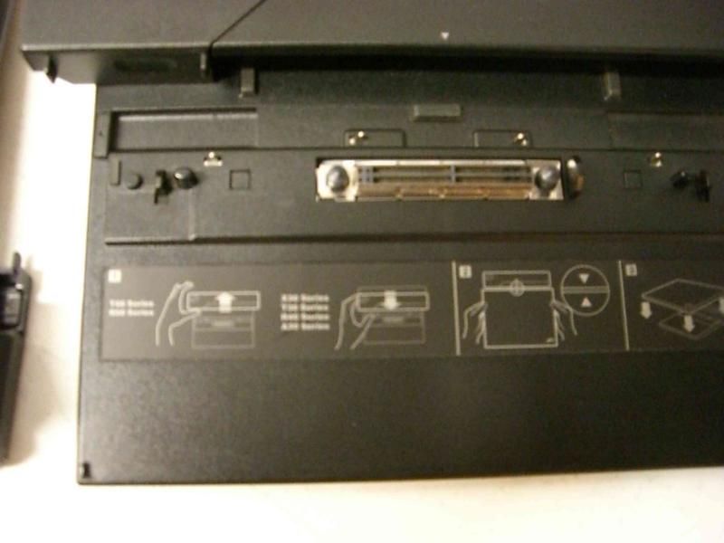 Lot of 6 IBM Thinkpad docking port replicators 74p6733  