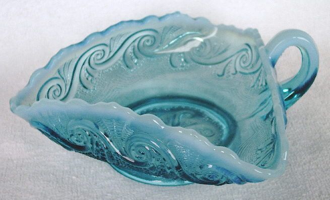 Jefferson SEA SPRAY Blue Opalescent NAPPY   Early 1900s BEAUTY  