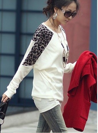 wholesale Relaxation Leopard Round Collar Long T Shirt White