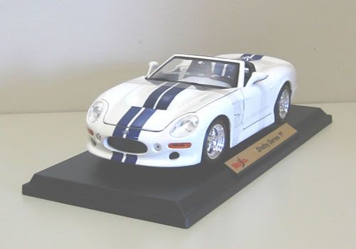 Shelby Series 1 Diecast Model   White   Maisto 118  