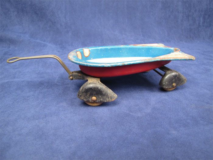 Vintage 1940s Flash Gordon Wyandotte Strat O Wagon Toy  