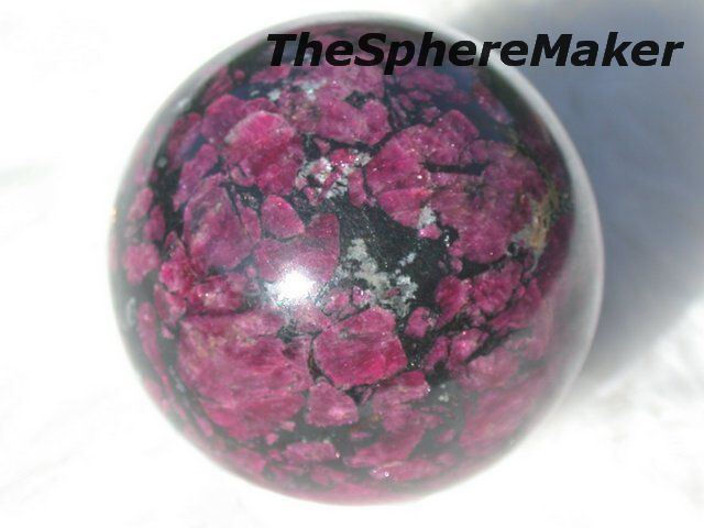 Siaz EUDIALYTE SPHERE STUNNING RED GEM HI QUALITY CRYSTAL BALL RUSSIA 