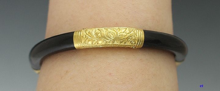 CHINESE 24K GOLD BLACK BANGLE BRACELET  