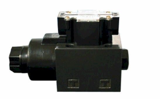 D05 4 Way Hydraulic Valve i/w Vickers DG4S4 012A 115VAC  