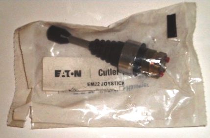 This auction is for 1 Cutler Hammer EM22JS4Y3 joystick operator 4 