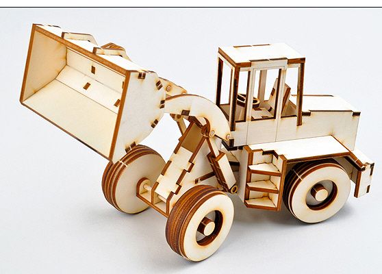 Shovel Loader / Wooden Model Kit 779  