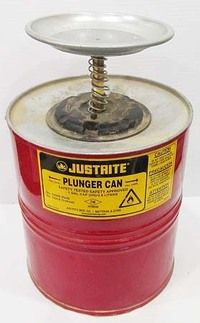 GALLON CAPACITY* JUSTRITE PLUNGER CAN NO. 10308  