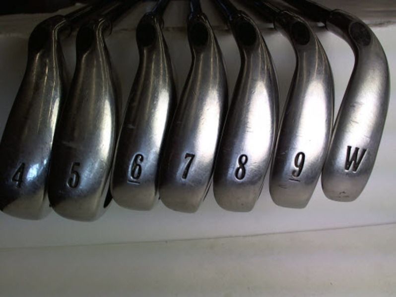 Callaway 2004 Big Bertha Iron Set 4 PW Graphite Regular Right  