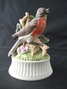 Japan SHAFFORD Bird Sitting on Tree Branch MUSIC BOX  