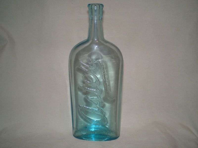 THE PURITAN DRUG CO. THIN FLASK MEDICINE/CURE BOTTLE  