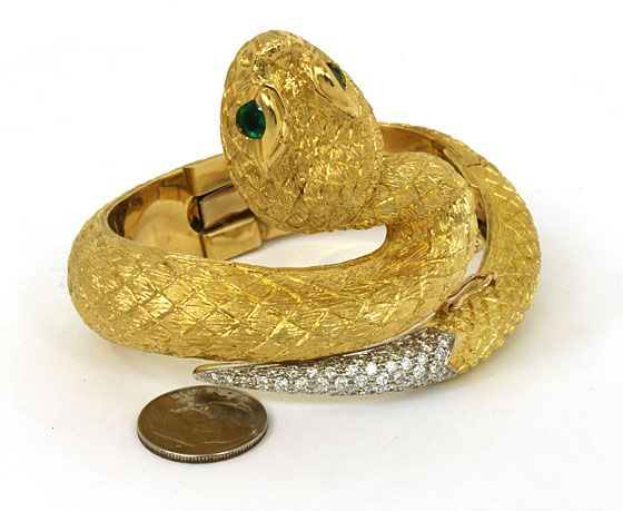 EXQUISITE 18K, DIAMONDS & EMERALDS MASSIVE SNAKE BANGLE  