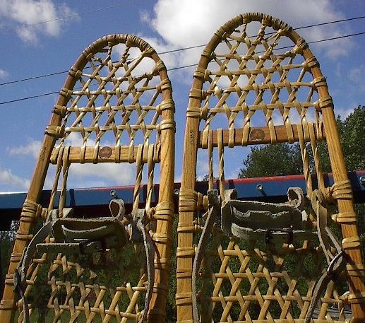 VINTAGE Indian Snowshoes 36x10 Bear Paw VERMONT TUBBS  