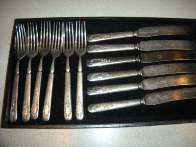 VINTAGE YOUREX ASSOCIATED SILVER PLATE MARJO NELL 1903 FORKS & KNIVES 